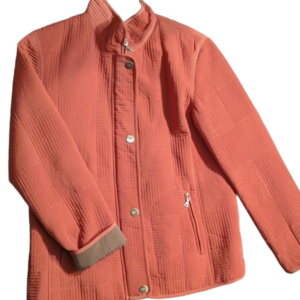 Gallery, burnt orange quilted Barn jacket. Size small